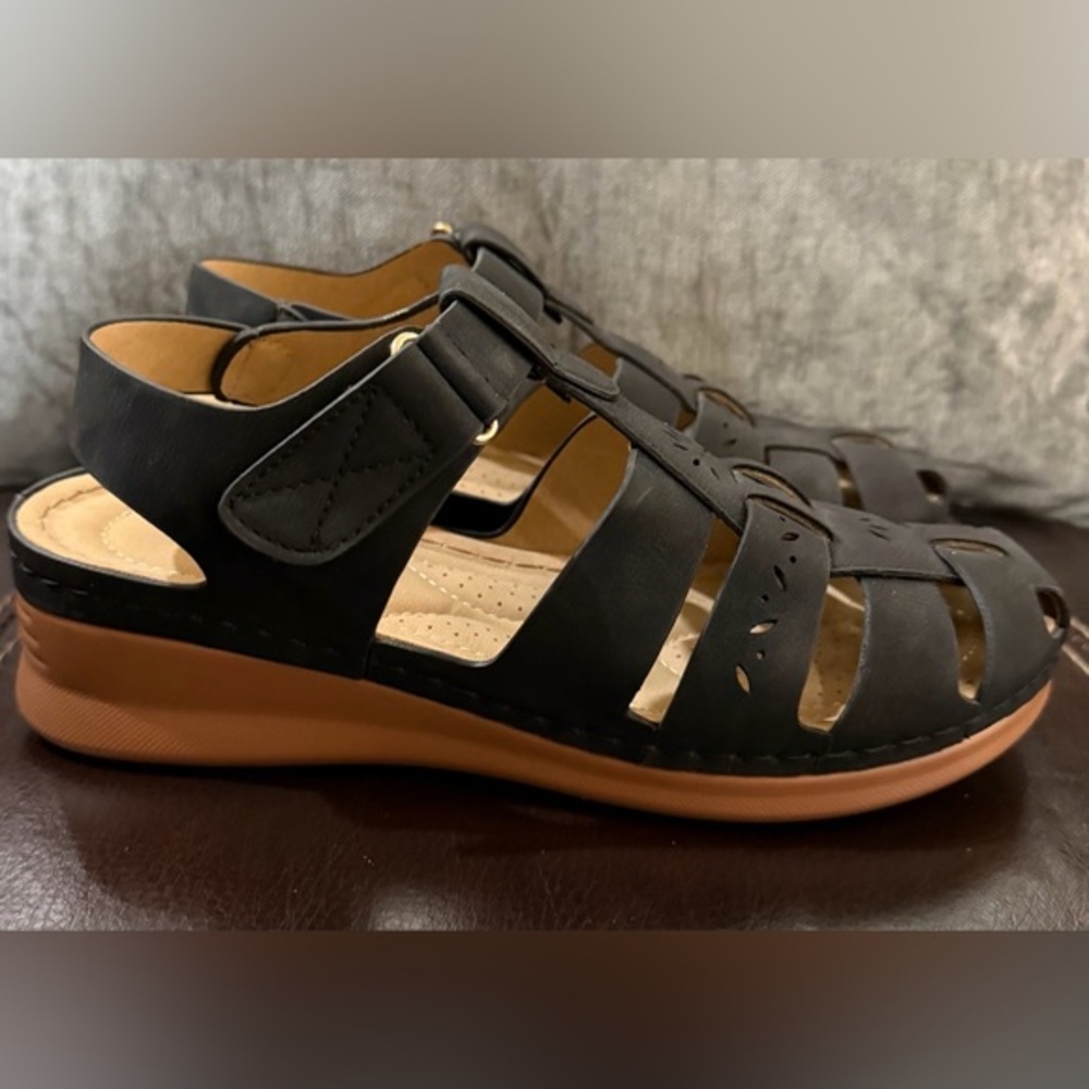 Black Sandals with Brown Sole